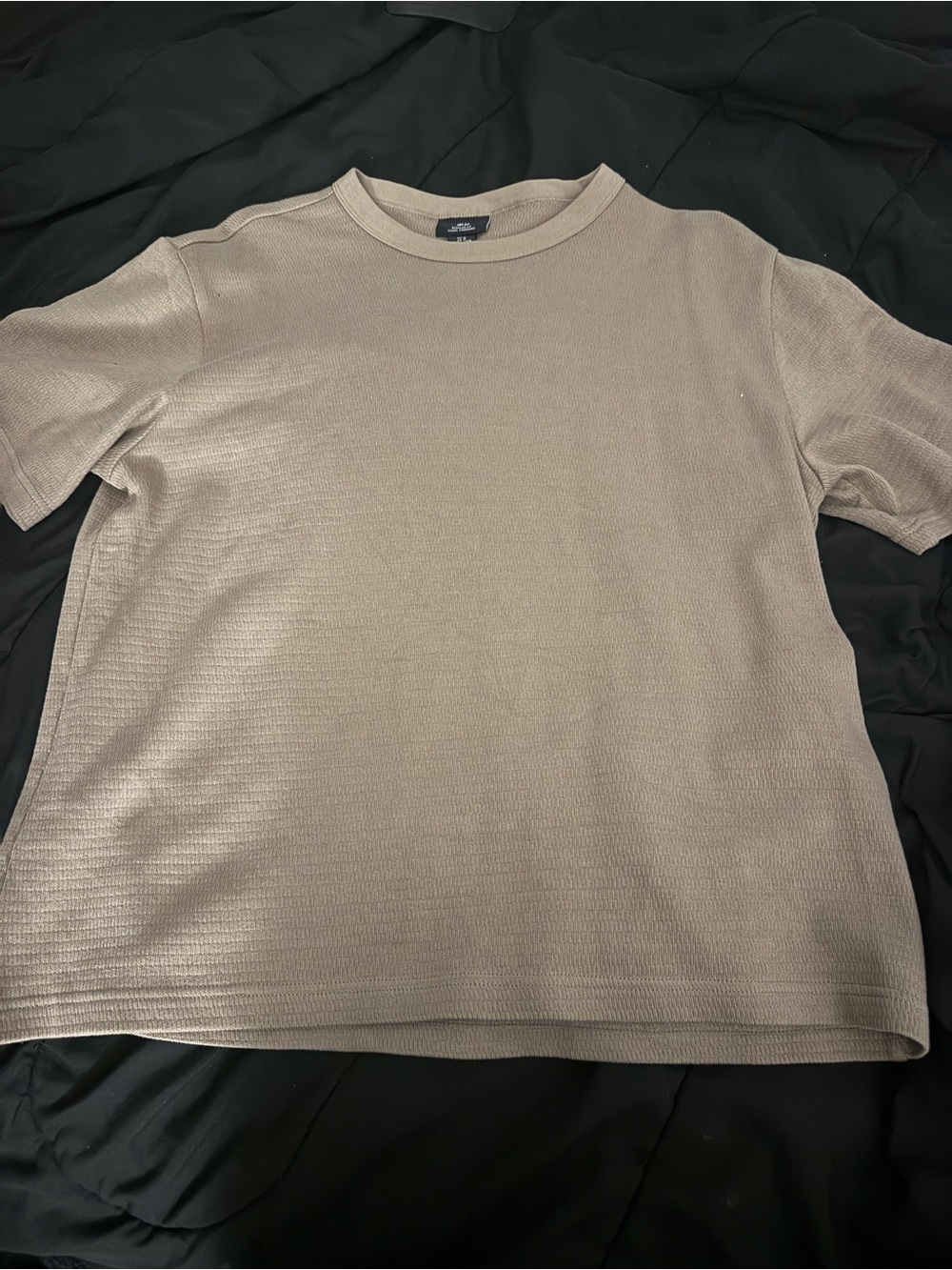H&M beige knit T shirt